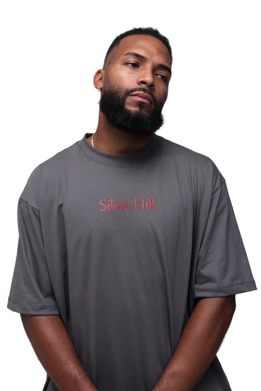 Camiseta Unissex Oversized Pyramid Head