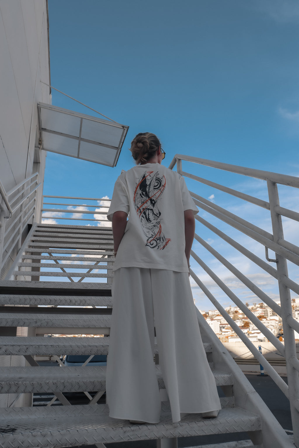 Camiseta Off White Unissex Oversized Kurama